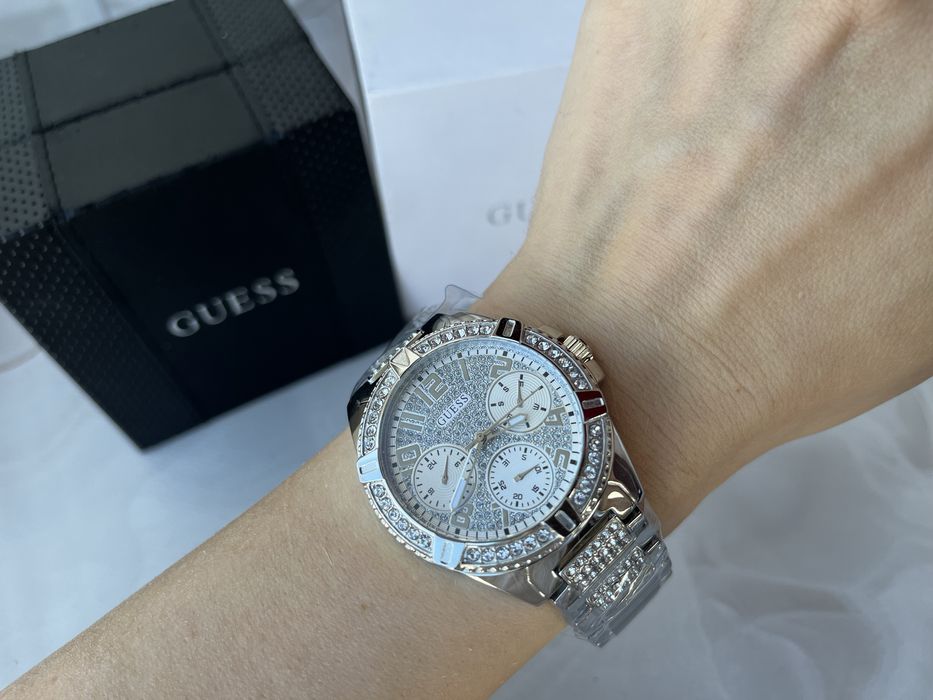 Годинник жіночий Guess W1156L1