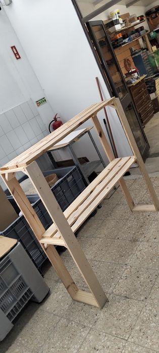 Prateleiras sob medidas