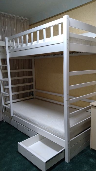 Двоповерхове, двоярусне, дерев'яне ,ліжко біле, кровать
