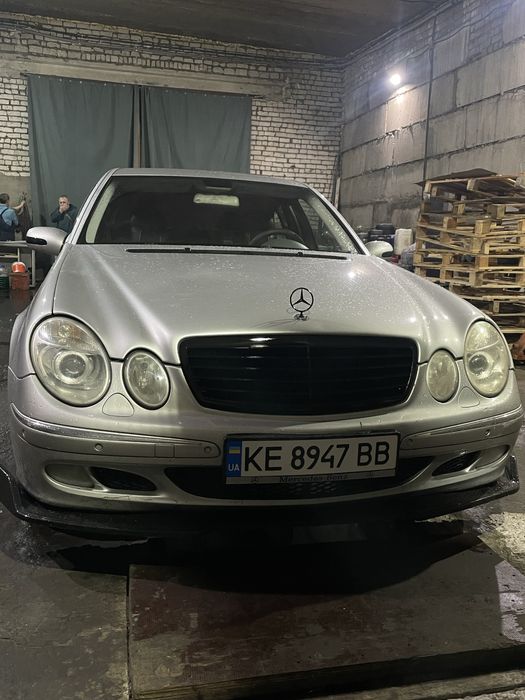 Продам 211 3,2 бензин