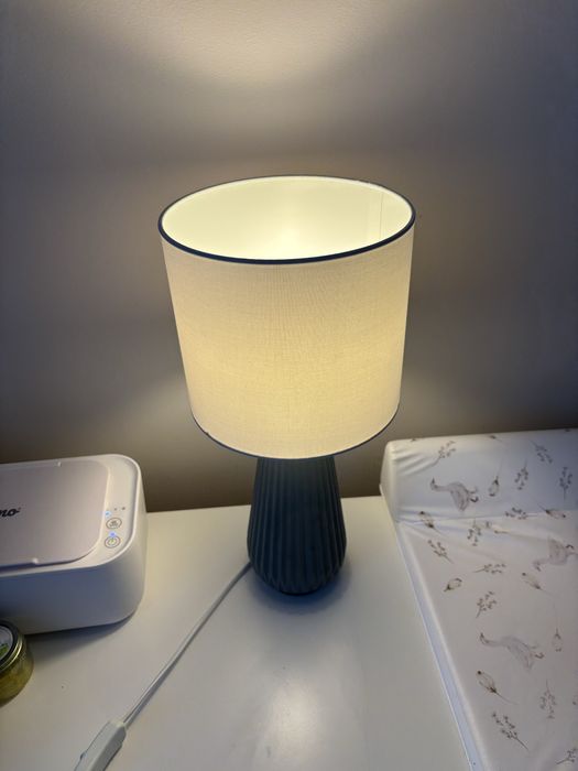 Lampa stolowa Castorama