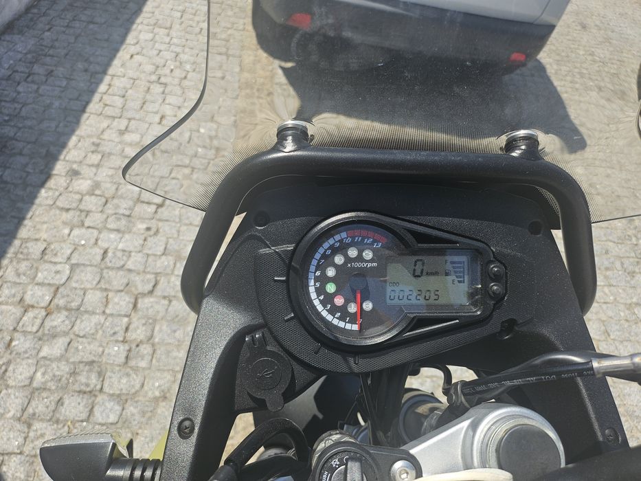Moto UM DSR TT 125cc