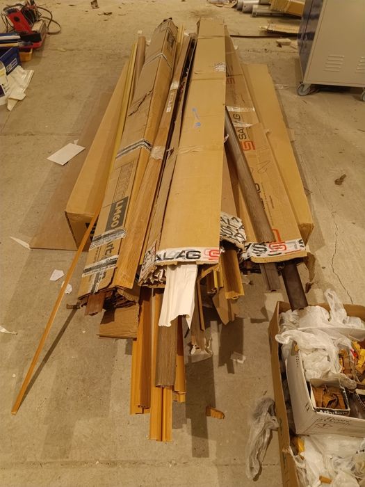 Listwy przypodłogowe do paneli