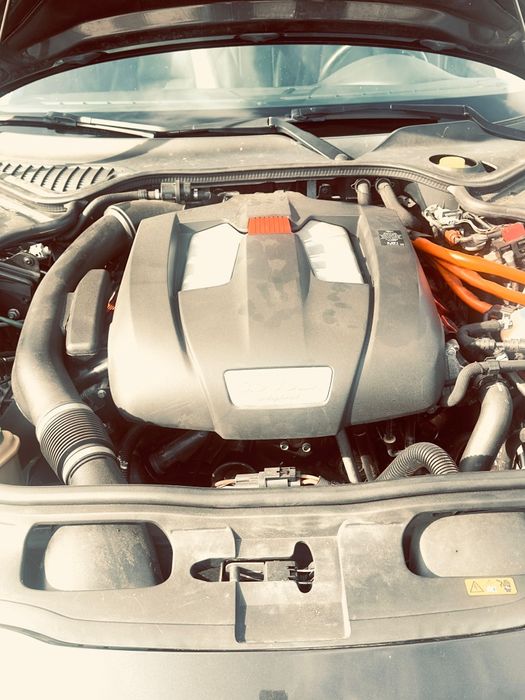 Porsche Panamera 4s Híbrido Plug-in