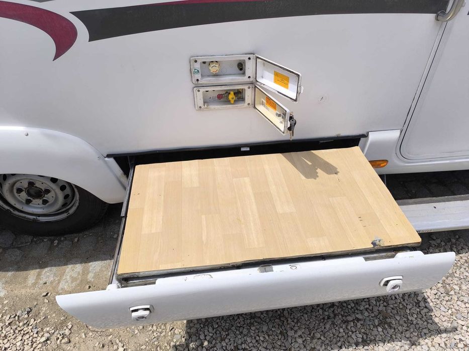 Autocaravana Rapido 942M mercedes 316CDI caixa auto. 4 lugares