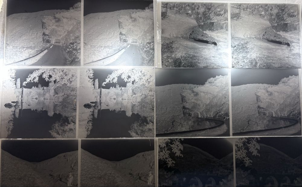 22 negativos fotográficos estereográficos Lumicrome 6 x 13 cm de 1952