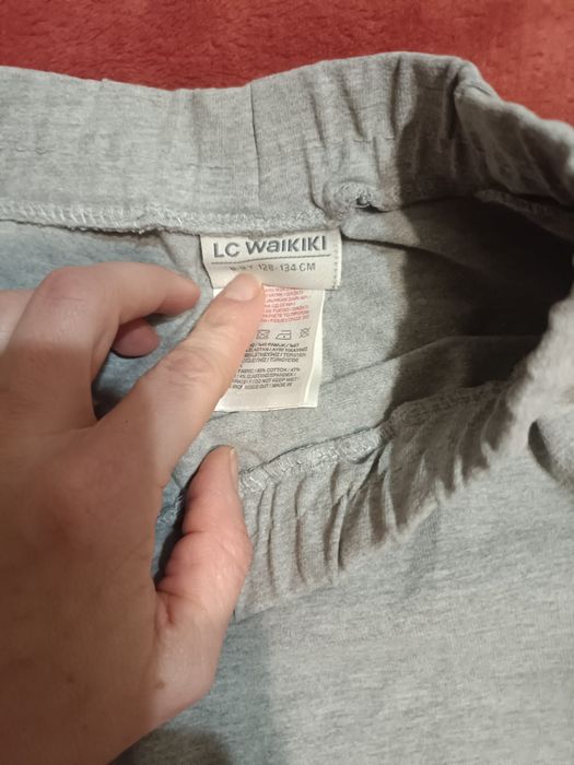 Віддам безкоштовно дитячі речі