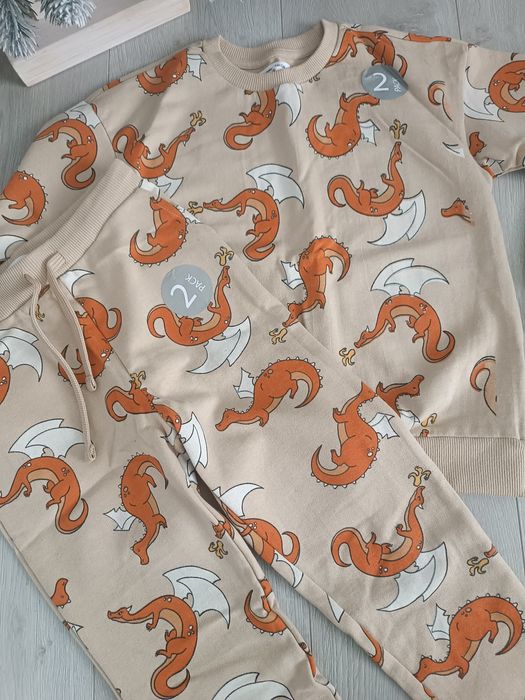 Костюм Sinsay новий  для хлопчика, 134