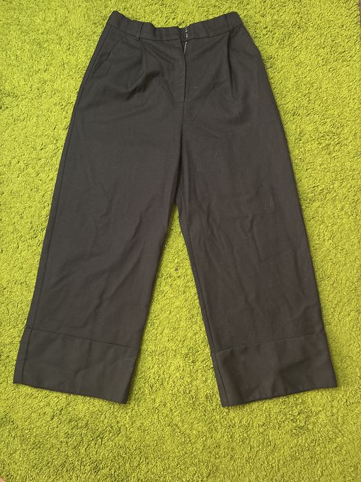 Черные брюки-кюлоты H&M / Широкие укороченные брюки с высокими манжетами