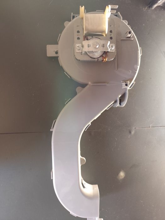 Двигатель для сушки посудомоечной машины Beko 1783300100 ELV-443B