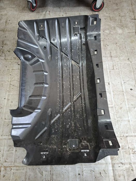 Błotniki pod kabinowe Scania ngs różne rodzaje