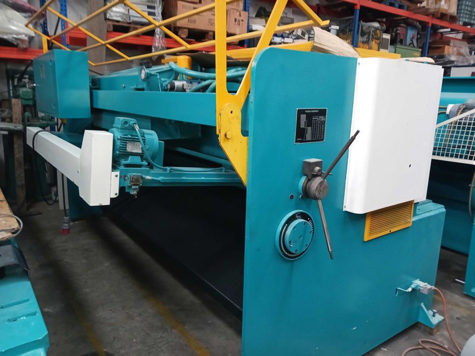 Guilhotina Adraulica Adira GHS0630