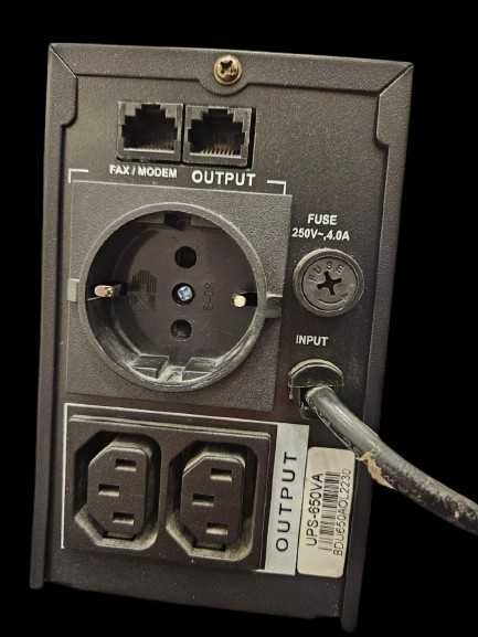 Джерело безперебійного живлення Gresso UPS-650VA