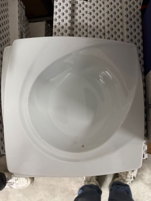 Loiças …travessas e pratos novos