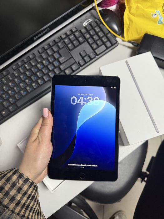 Продаем Ipad 5 mini 64gb Space grey Износ батареи 97%