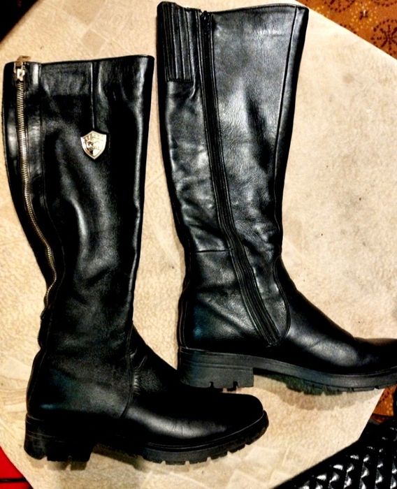 Сапожки кожаные на продажу