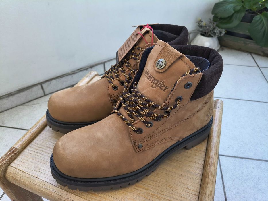 Buty Wrangler Arch / 43 / Nowe