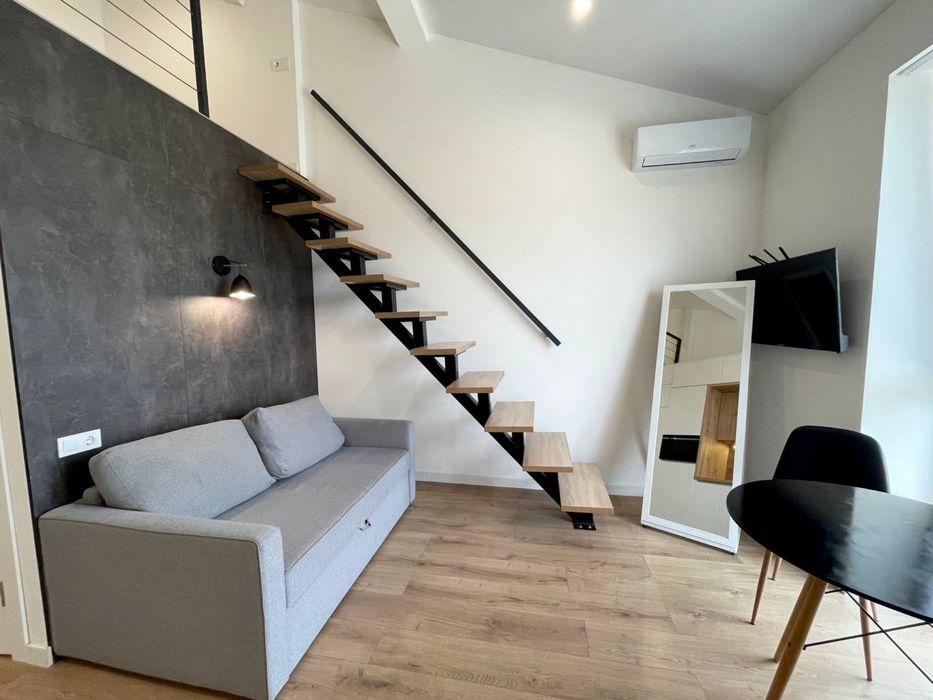 1к дворівнева кв. Академмістечко 7хв дизайнерсткий ремонт