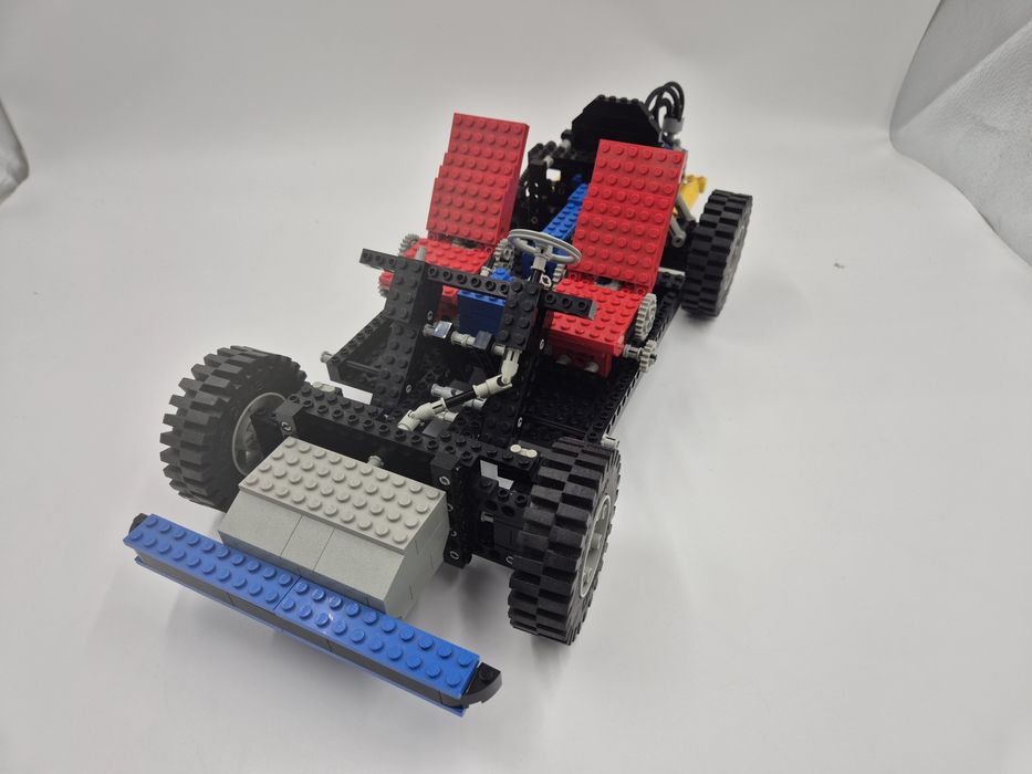 Lego Technic 8865 i 8860 Test Car