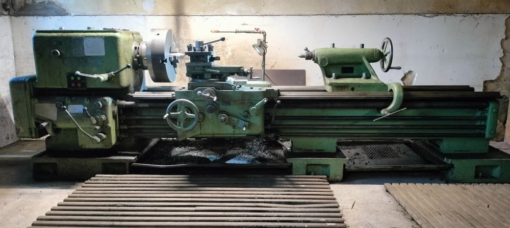 Tokarka manualna do metalu Poręba TR 70