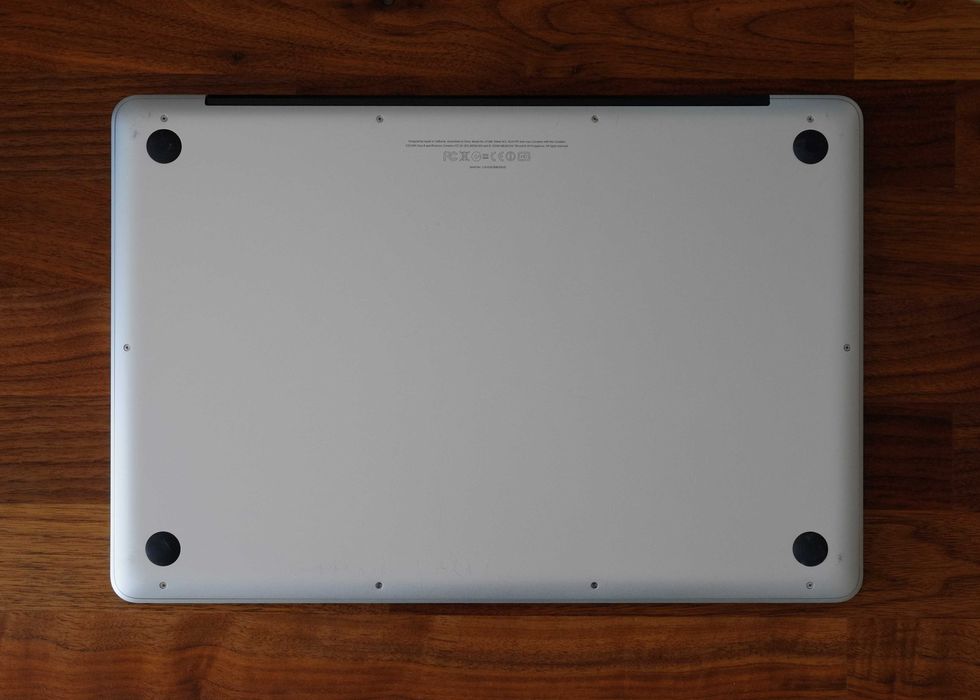 MacBook Pro 15'' Early 2011 / 2,2 GHz, Intel i7, SSD