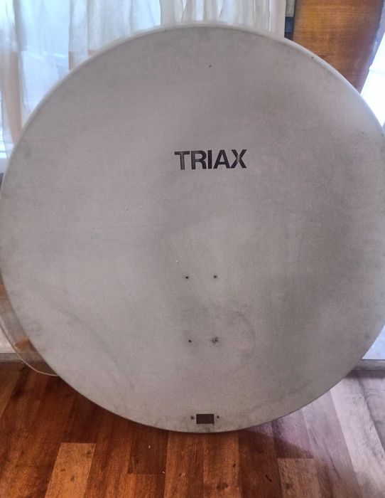 Антенна  TRIAX 1.1m б.у.настройка тв антенн.