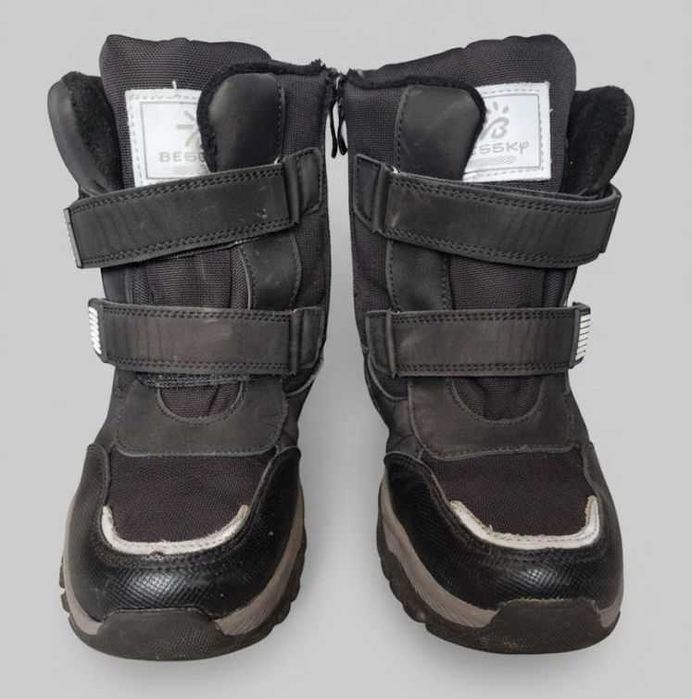 Продам ботинки зимние детские