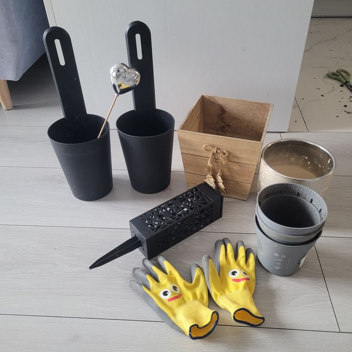 Zestaw doniczek ogrodowych