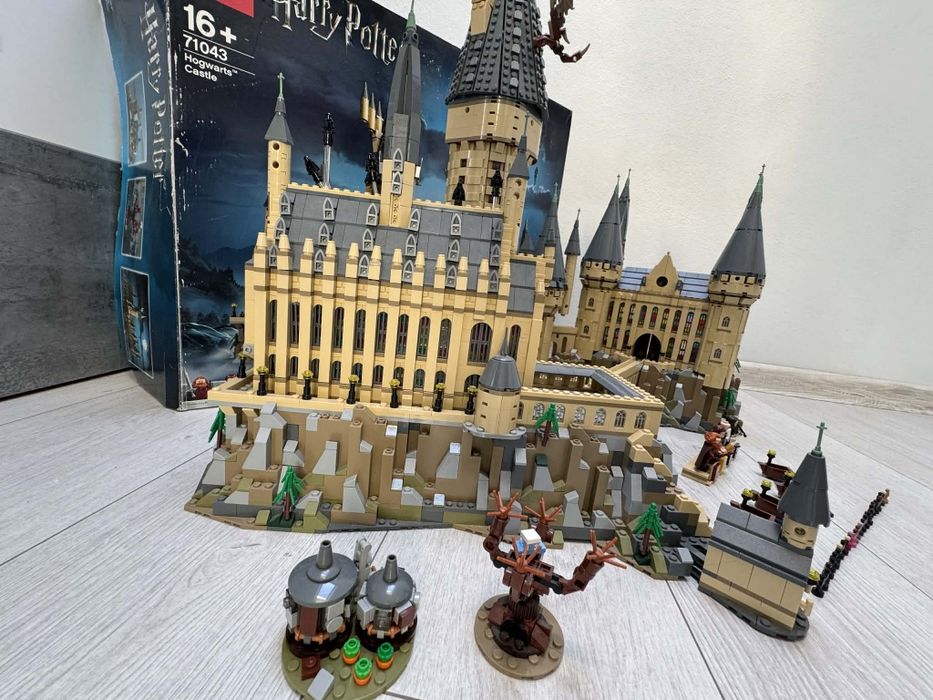 LEGO Harry Potter Hogwart castle 71043