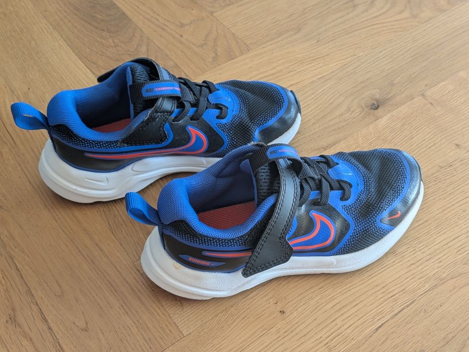 Buty Nike performance cosmic runner rozmiar 28,5