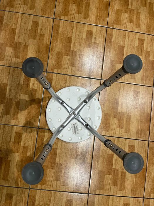 Taboret Herdegen prysznicowy rehabilitacyjny