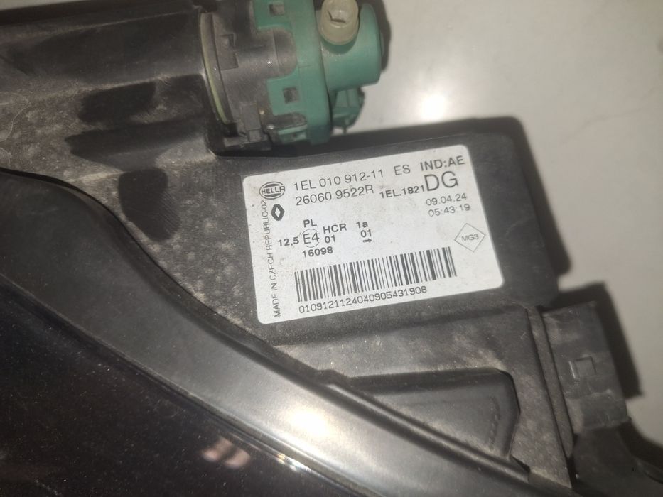 Farol esquerdo Renault Zoe