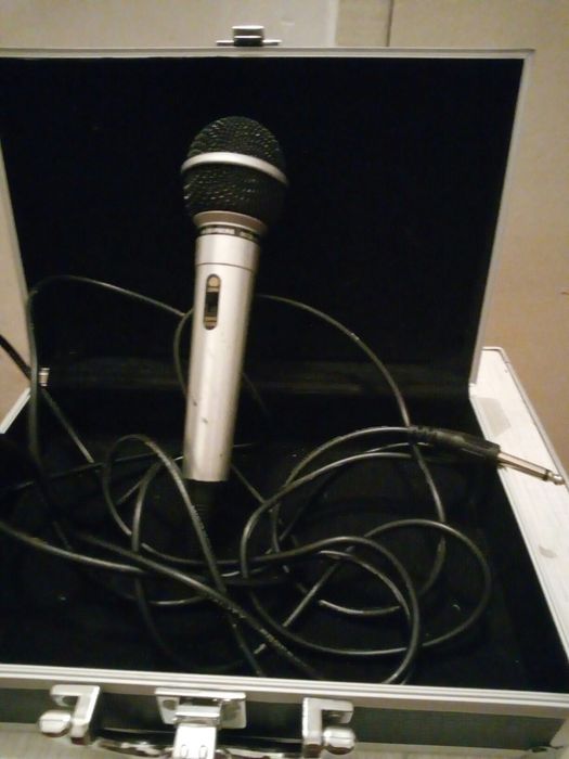 Микрофон со шнуром до 4м