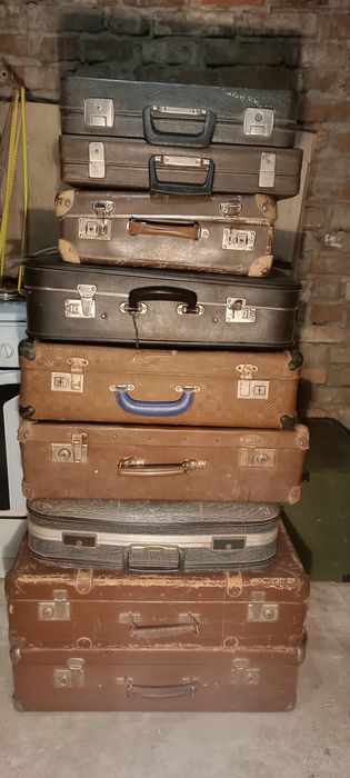 Чемоданы 60-х годов, авоськи