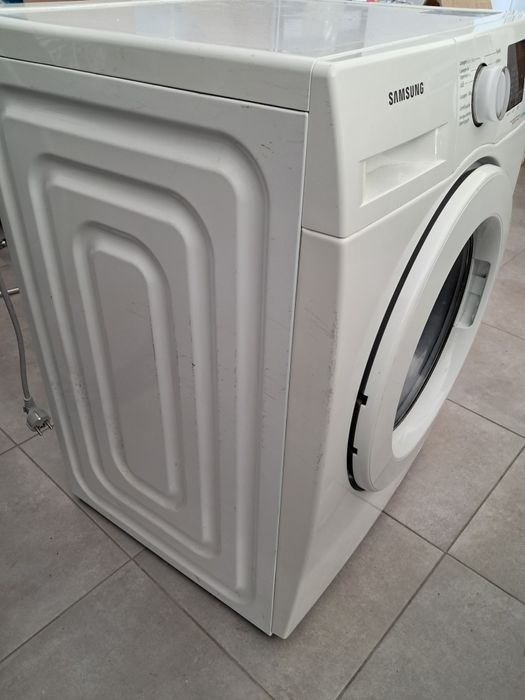 Máquina de lavar roupa Samsung EcoBubble 8kg para reaproveitar