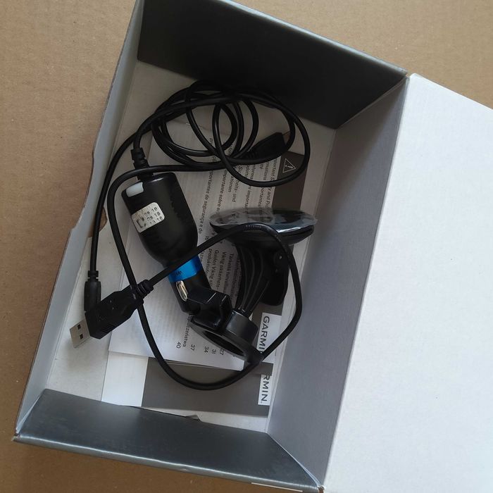 Навигатор  GARMIN Drive Smart 61