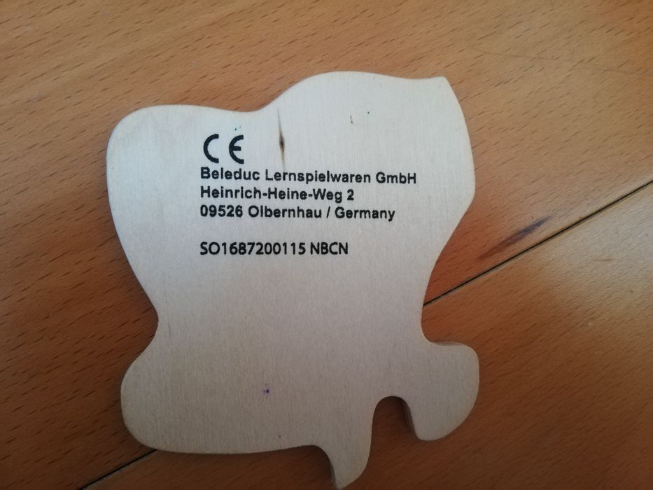 Puzzle de madeira beleduc