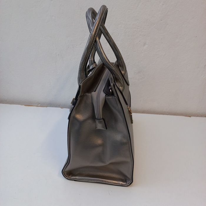 Carteira senhora cinzenta