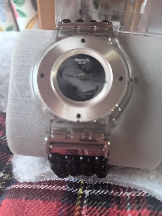 Relogio pulseira marca  swatch e anel da Tous novos