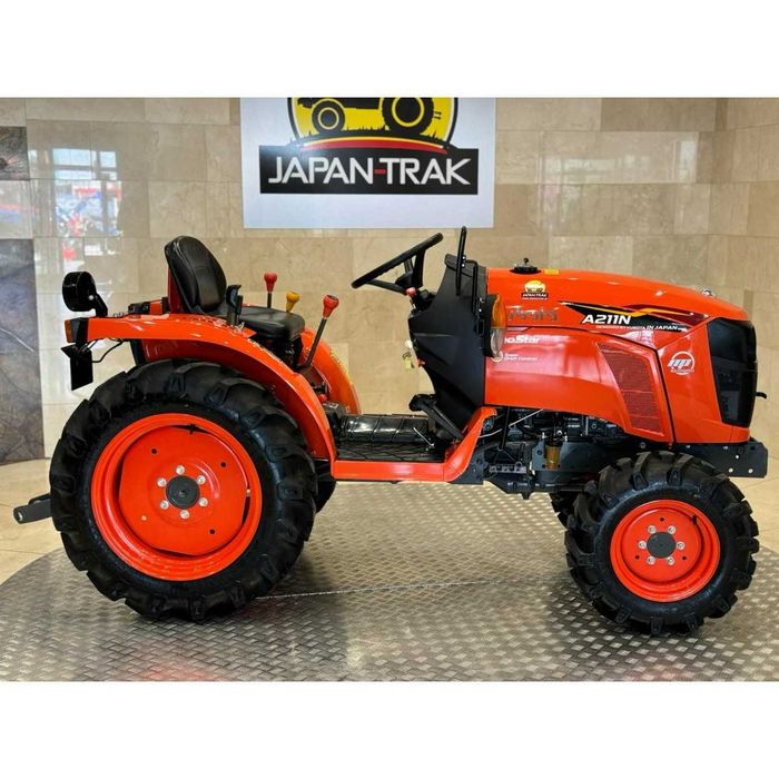 NOWA KUBOTA A-211 . Traktorek 4x4 , mini ciągnik. Do tuneli,sadu.