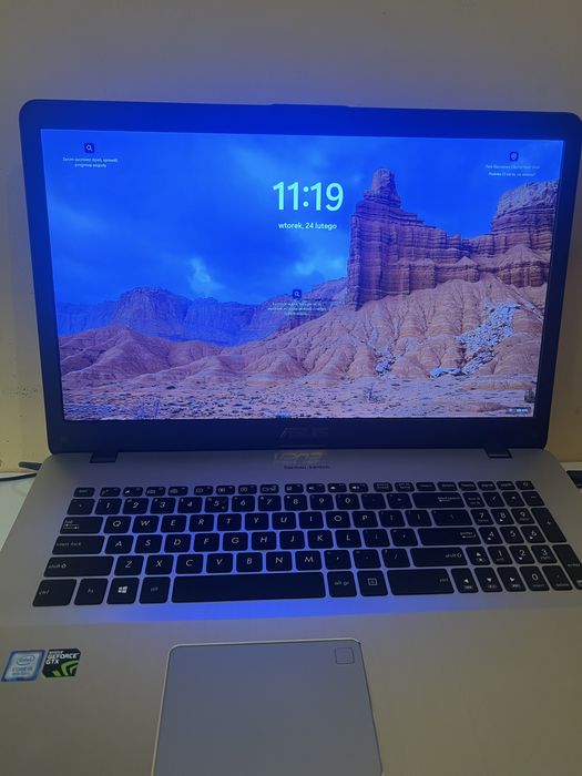 Laptop Asus gtx 1050 4gb i5 16gb ram