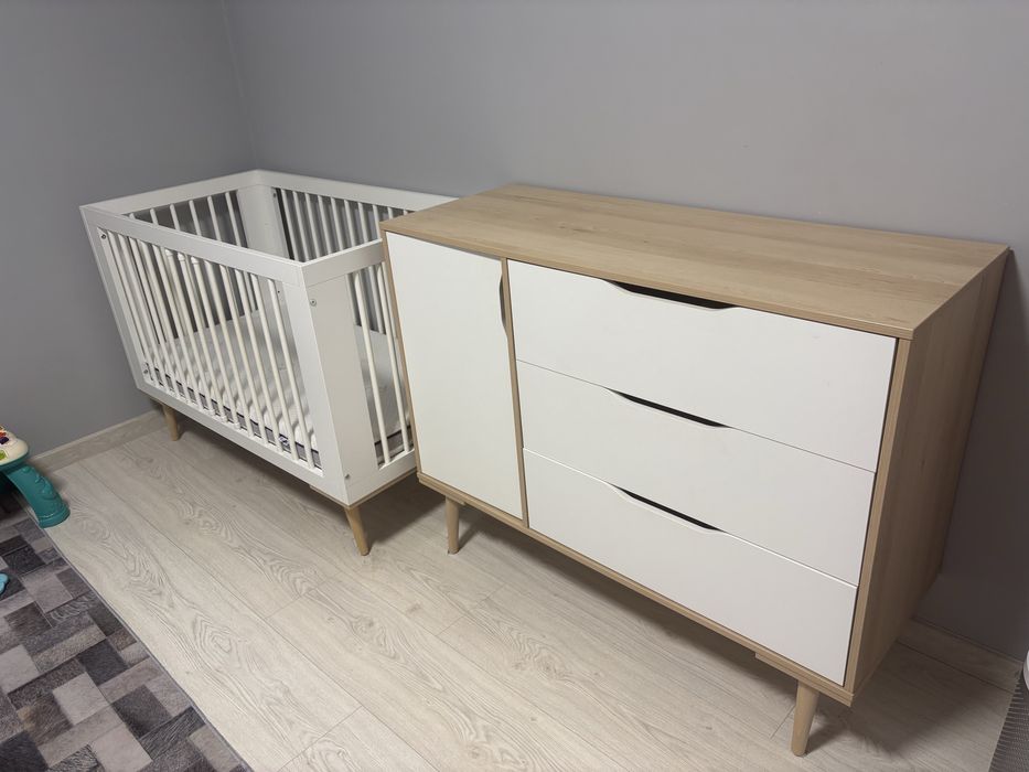 Łóżeczko i komoda Klupś Sofie ( możliwość kupna z materacem )