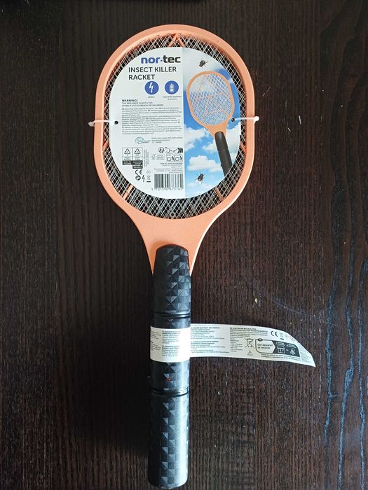 Raquete mata-moscas eletrica(nova)