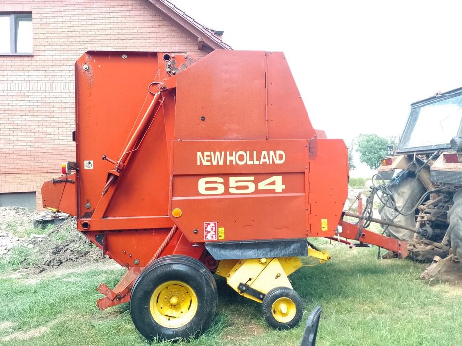 Prasa rolująca NEW HOLLAND