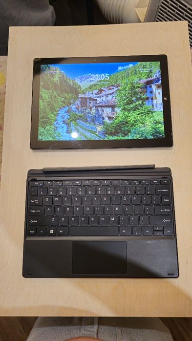Tablet Chuwi UBook X 12" 8GB/256GB + Teclado + Carregador