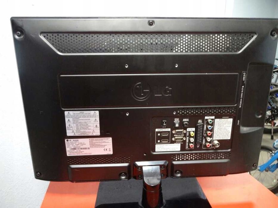 Tv Led LG 22 cale Ultra Slim 22LE3300 Usb do ZK