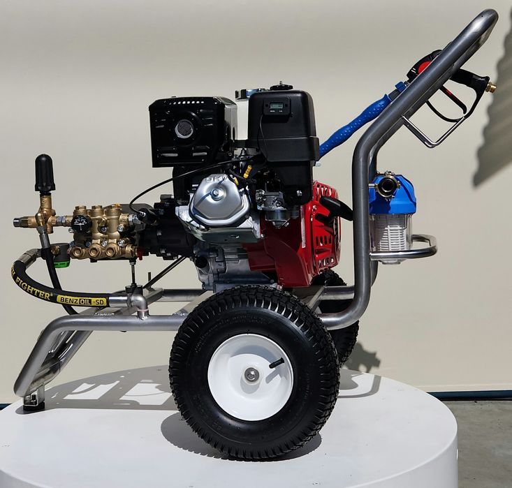 Myjka ciśnieniowa spalinowa ROMI 300 SPi/H 240 bar 21 l/m