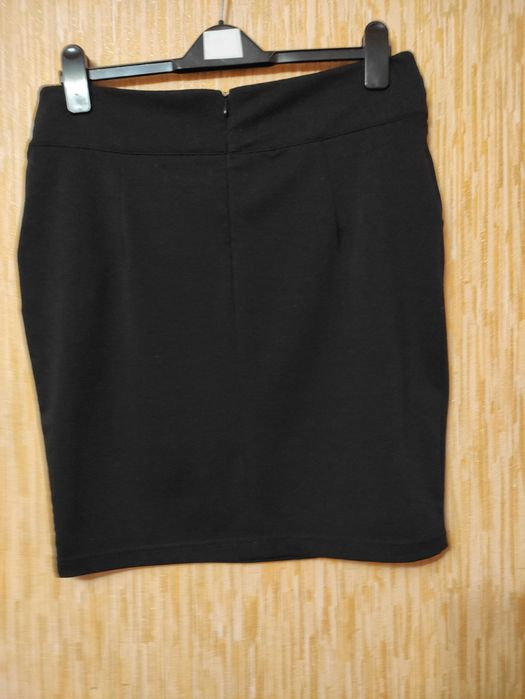 Спідниця-олівець пряма спідниця класична міді р.50/EUR42