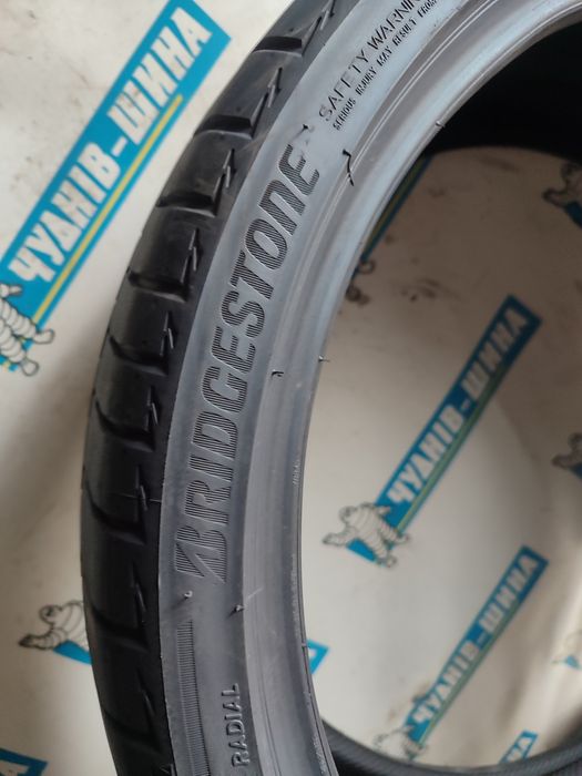 Шини bridgestone 255 35 r21 літо 23-й рік