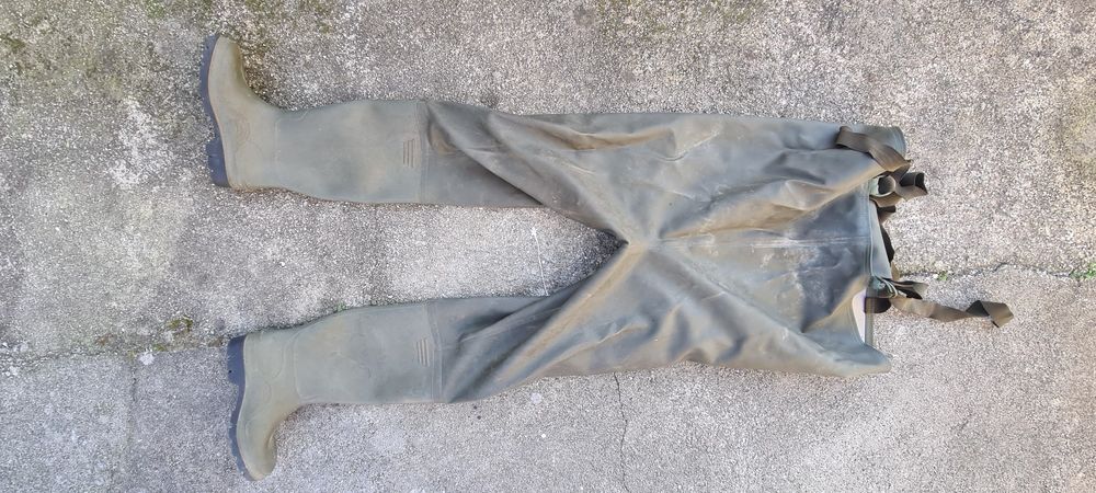 Botas altas ou vadeadores de pesca